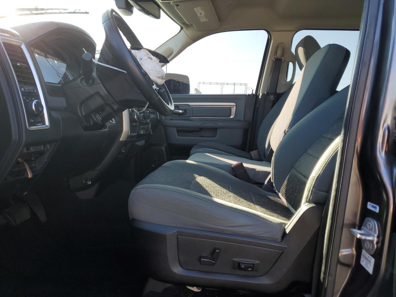 2019 RAM 1500 CLASS - Image 7