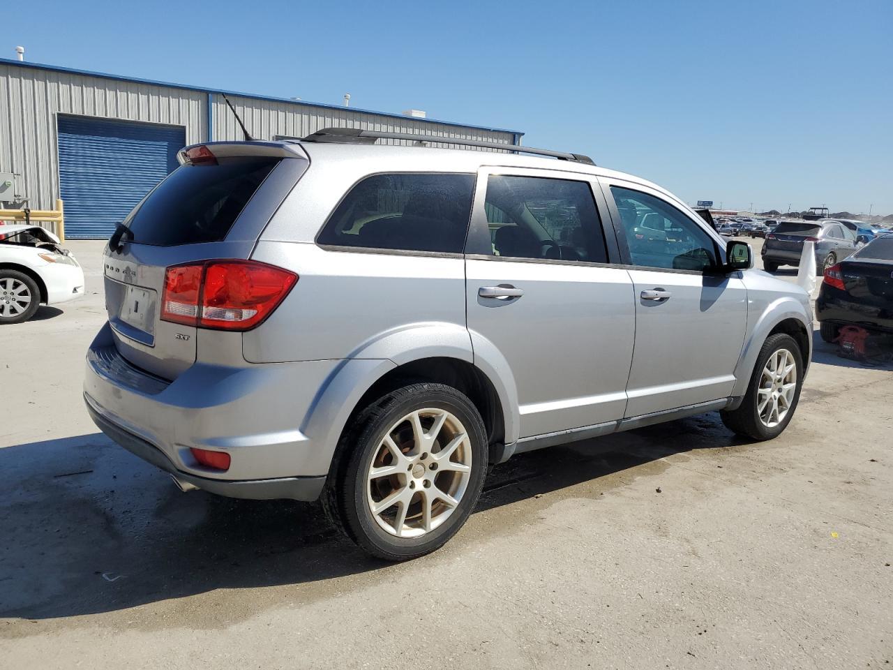 2015 DODGE JOURNEY SX - Фото 3