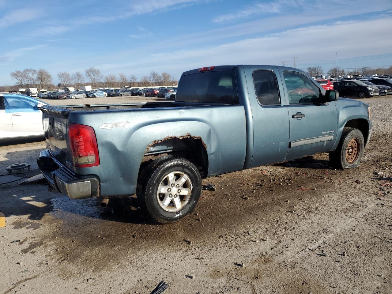 2011 GMC SIERRA K15 - Фото 3