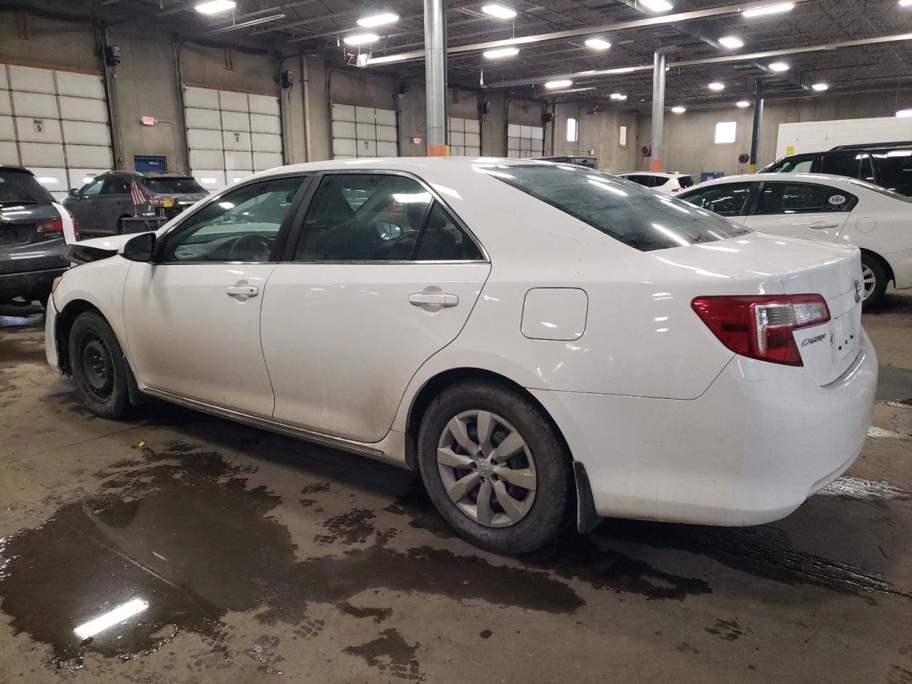 2014 TOYOTA CAMRY L - Image 2