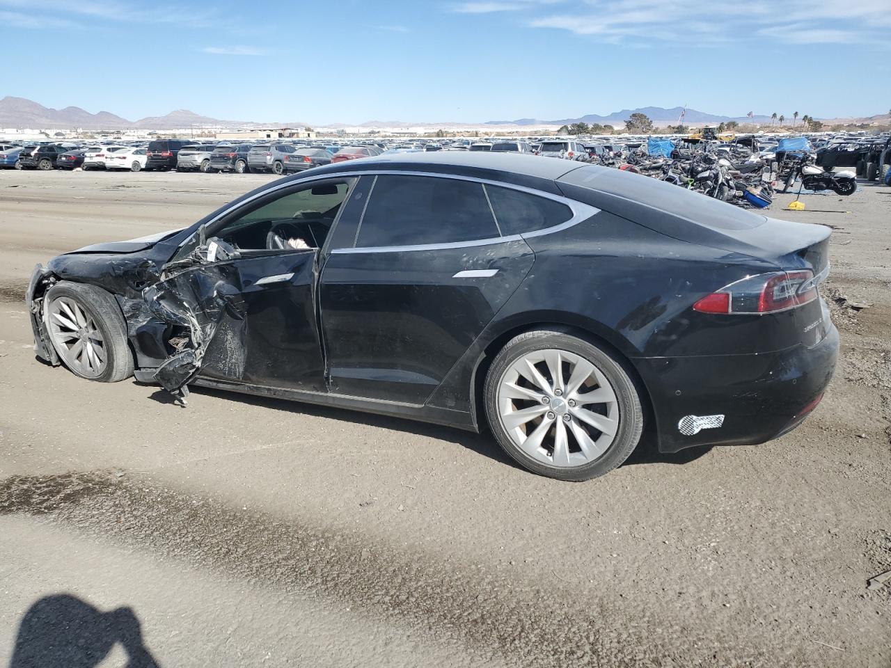 2017 TESLA MODEL S - Фото 2