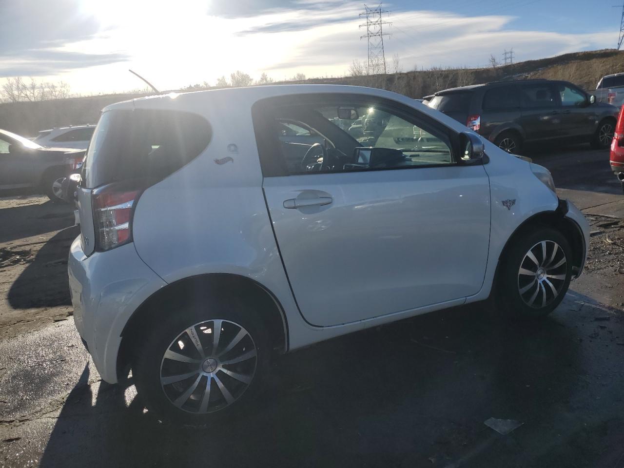 2014 TOYOTA SCION IQ - Image 3