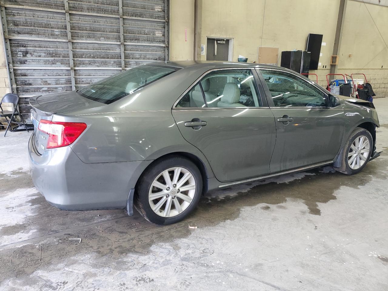 2012 TOYOTA CAMRY HYBR - Image 3