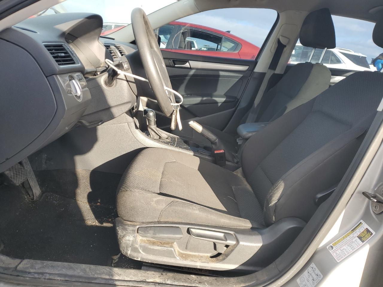 2014 VOLKSWAGEN PASSAT S - Фото 7