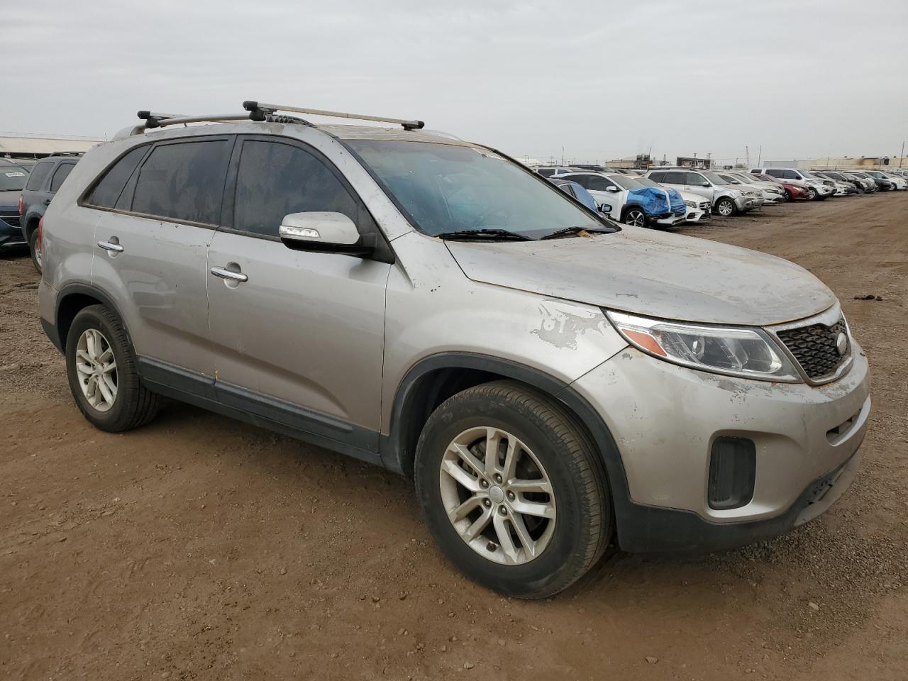 2014 KIA SORENTO LX - Image 4