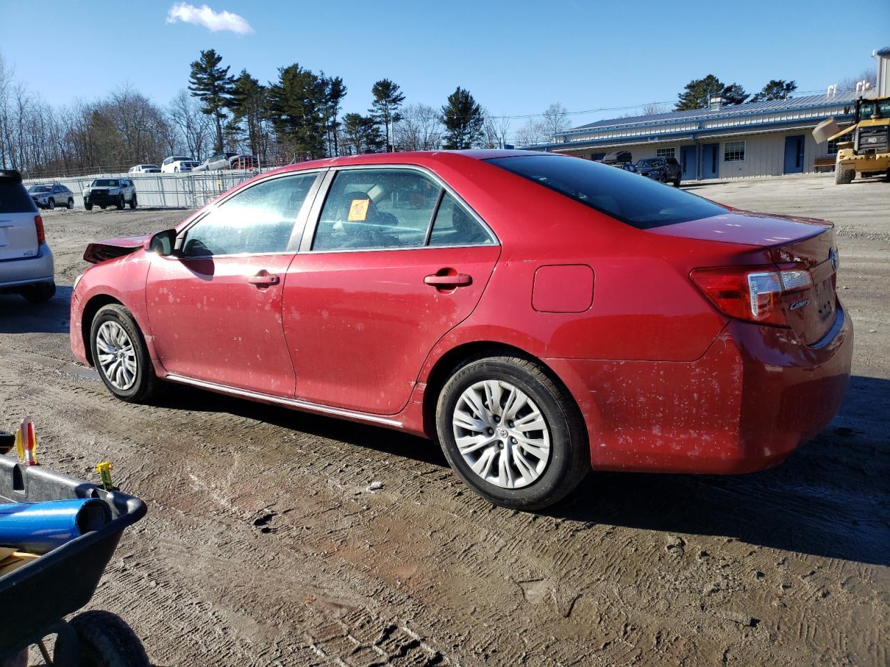 2014 TOYOTA CAMRY L - Image 2