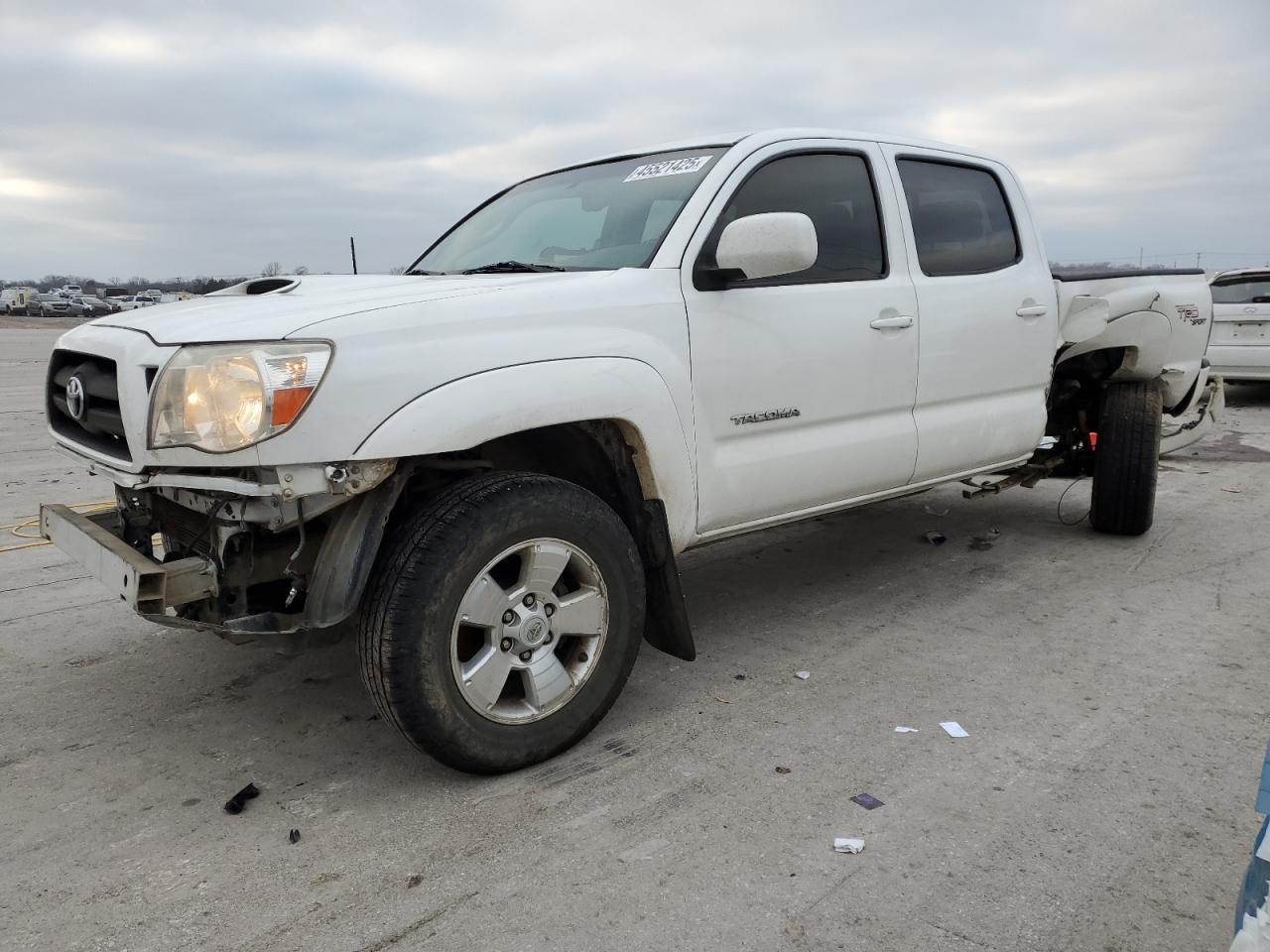 2011 TOYOTA TACOMA DOU