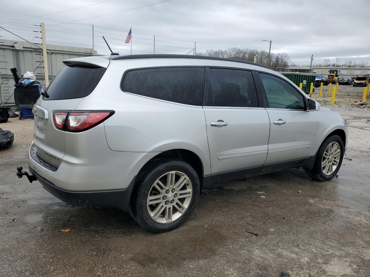 2015 CHEVROLET TRAVERSE L - Image 3