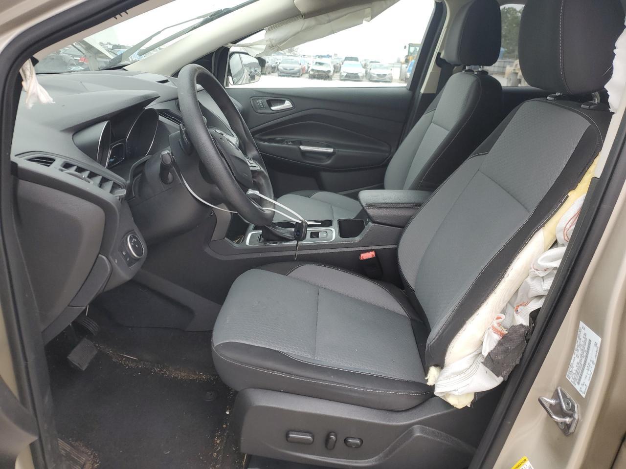 2017 FORD ESCAPE SE - Фото 7