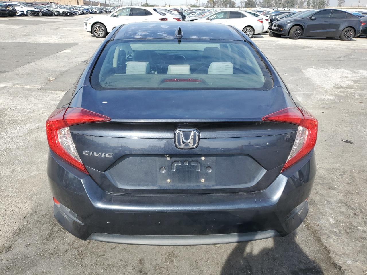 2018 HONDA CIVIC EX - Image 6