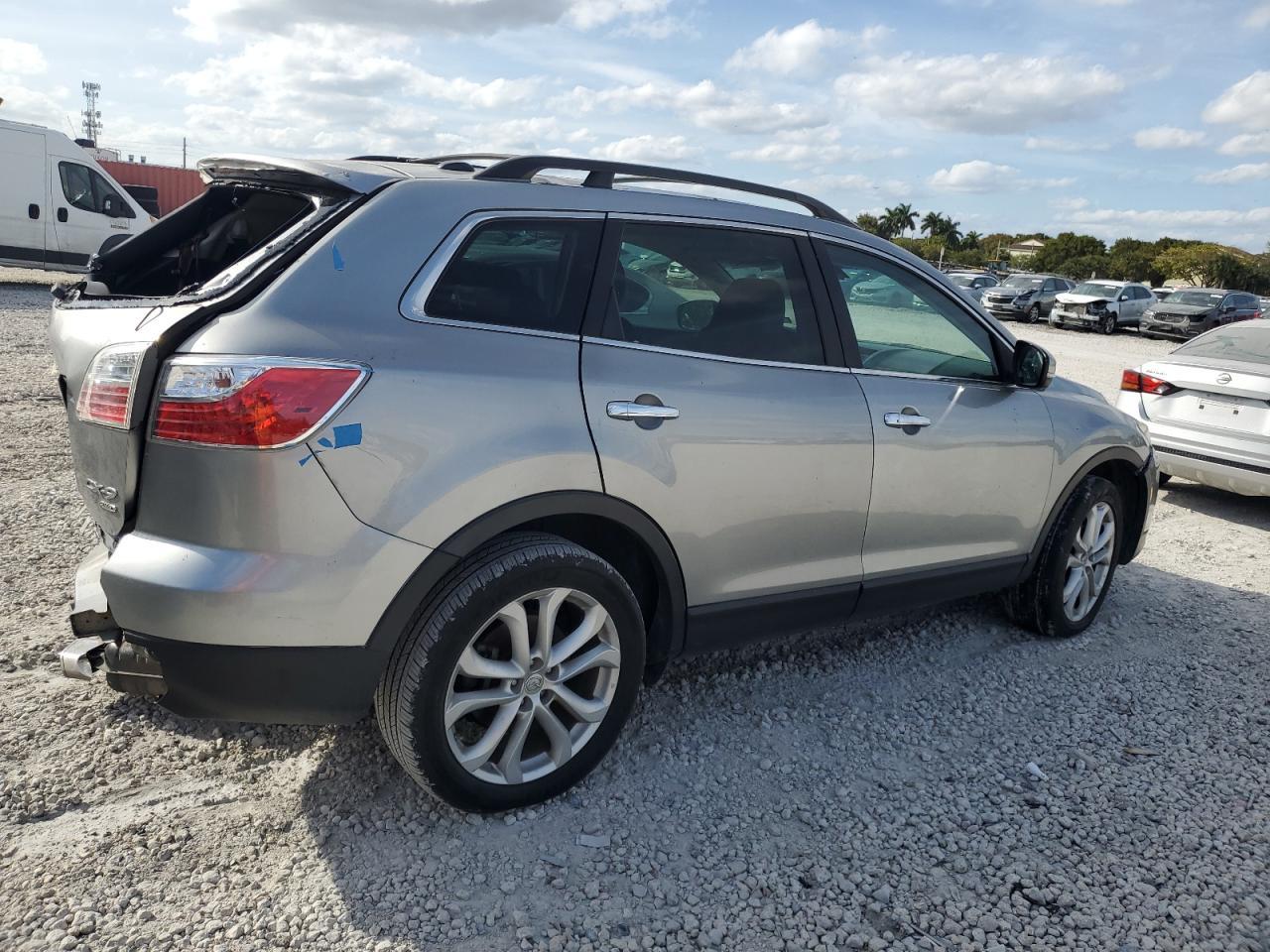 2011 MAZDA CX-9 - Фото 3
