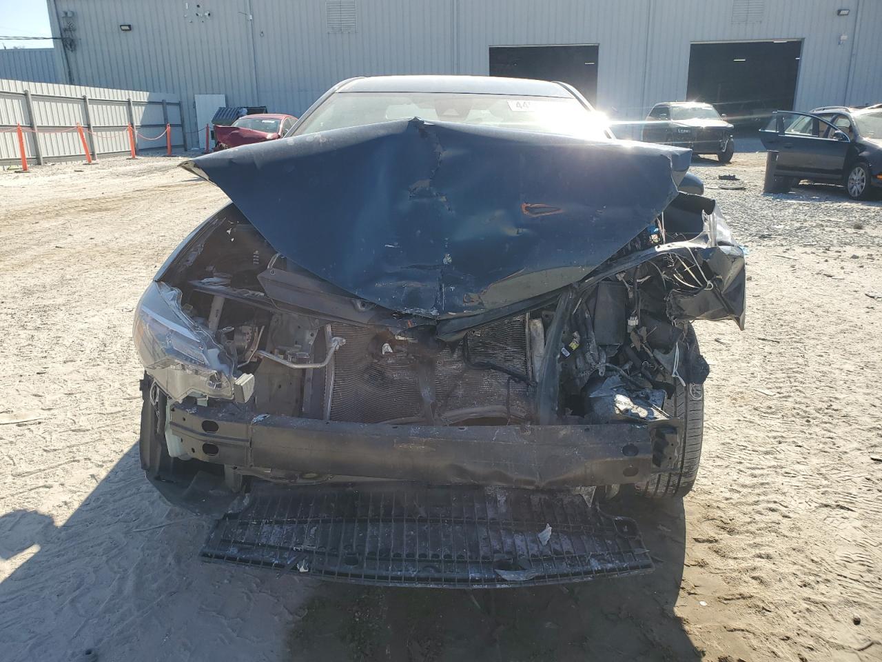 2018 TOYOTA COROLLA L - Фото 5