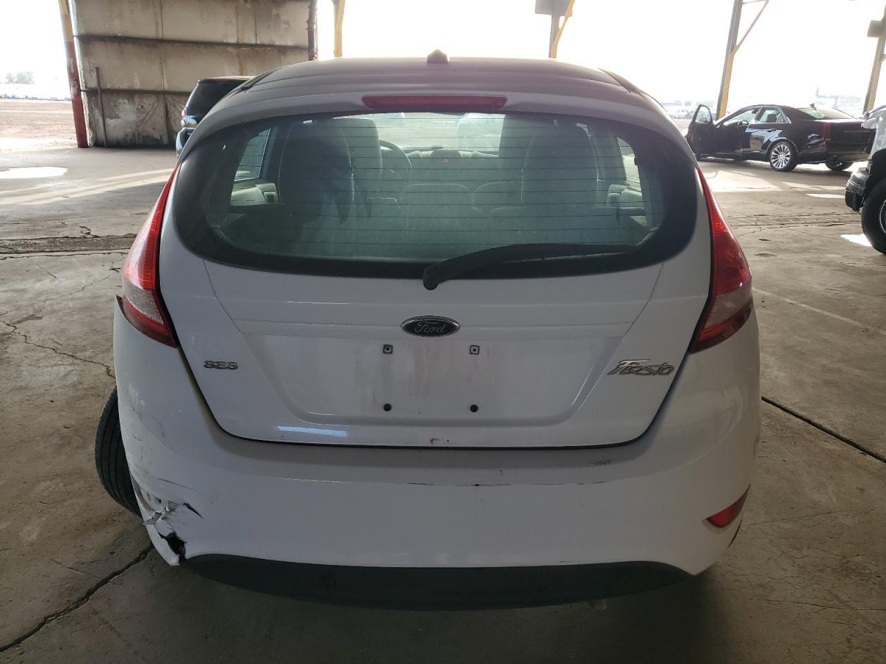 2012 FORD FIESTA SES - Image 6