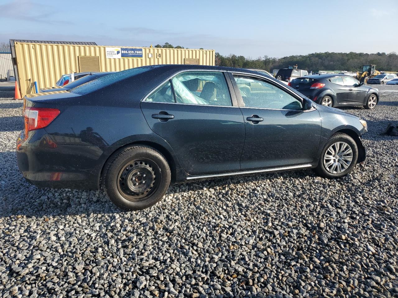 2014 TOYOTA CAMRY L - Фото 3