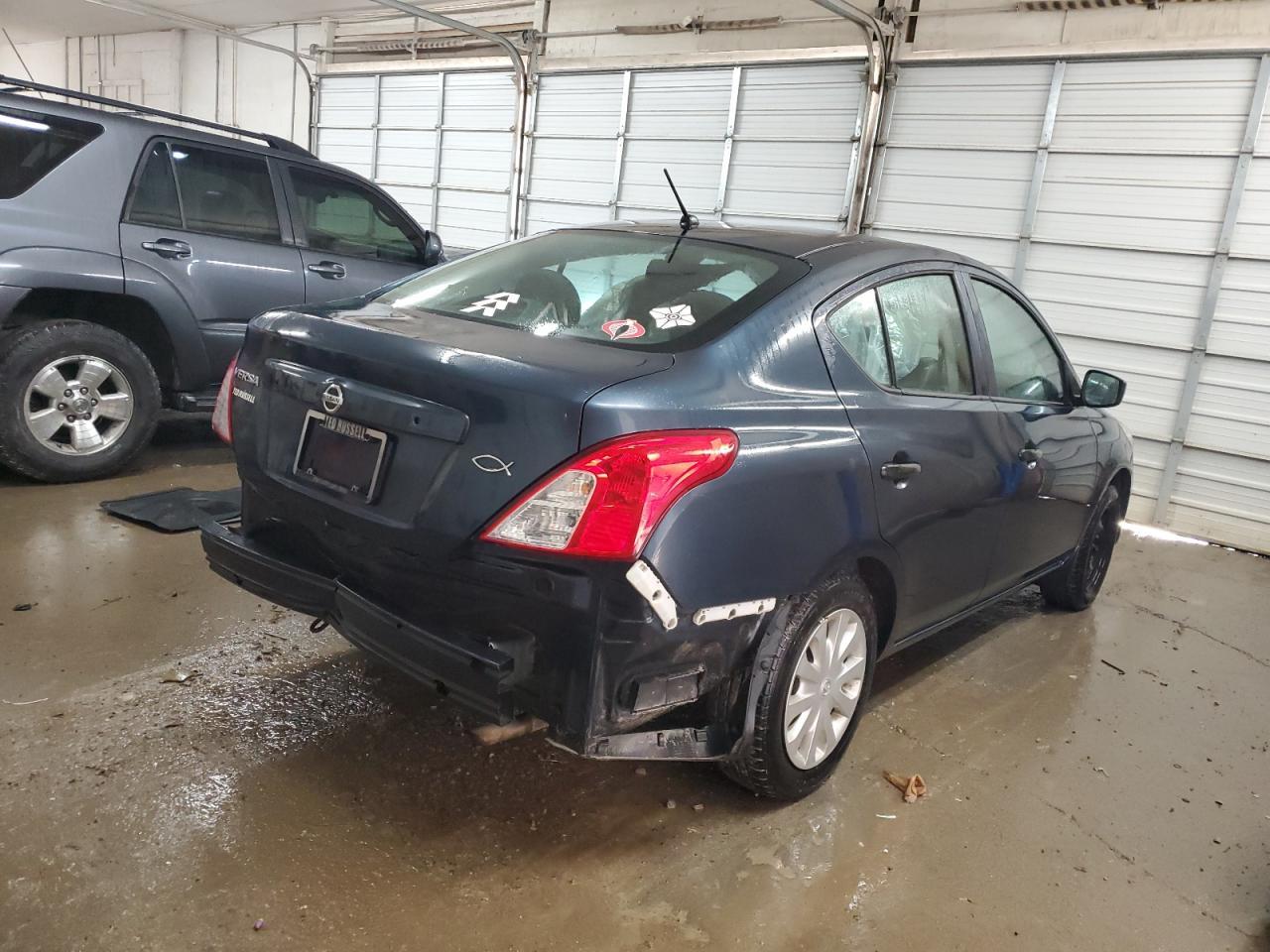 2016 NISSAN VERSA S - Image 3
