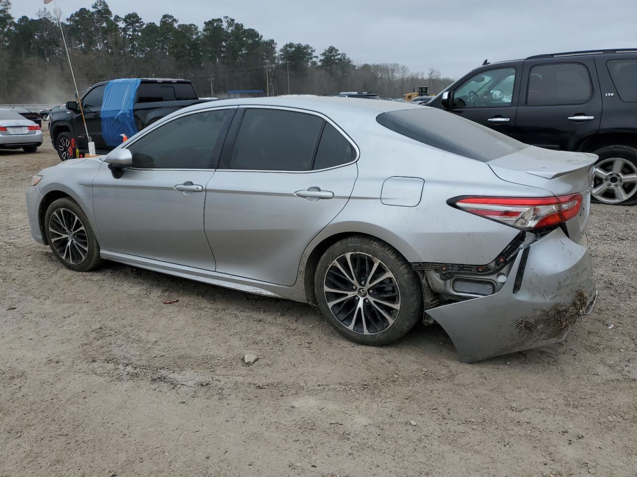 2018 TOYOTA CAMRY L - Фото 2