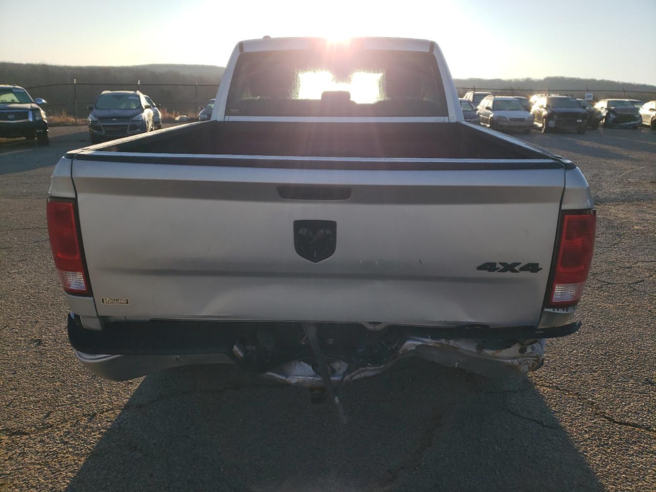 2019 RAM 1500 CLASS - Image 6