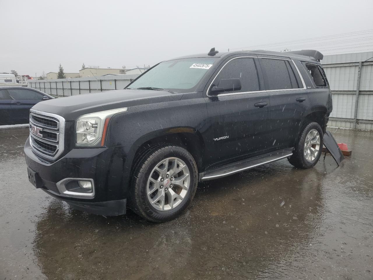 2016 GMC YUKON SLE