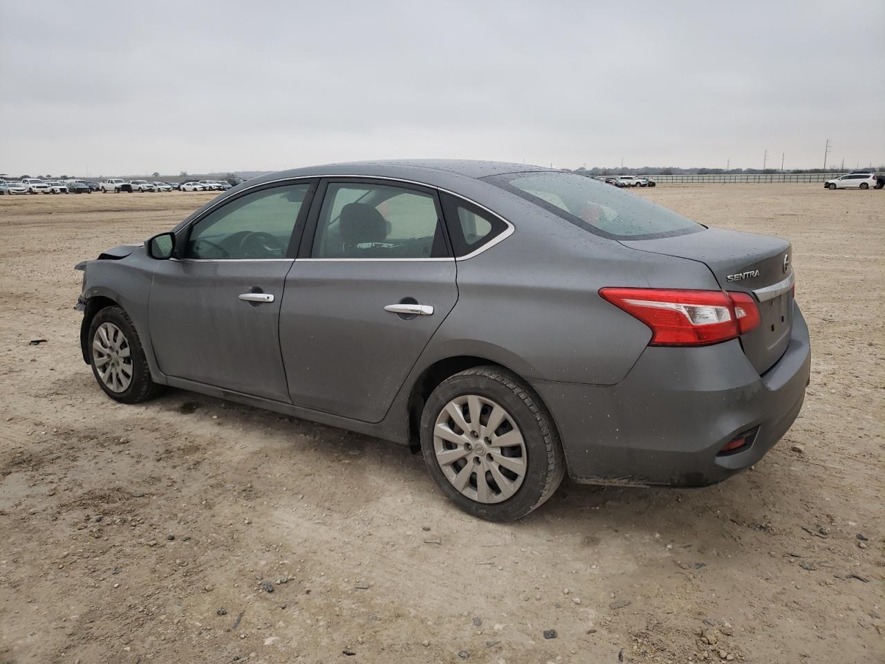 2018 NISSAN SENTRA S - Фото 2