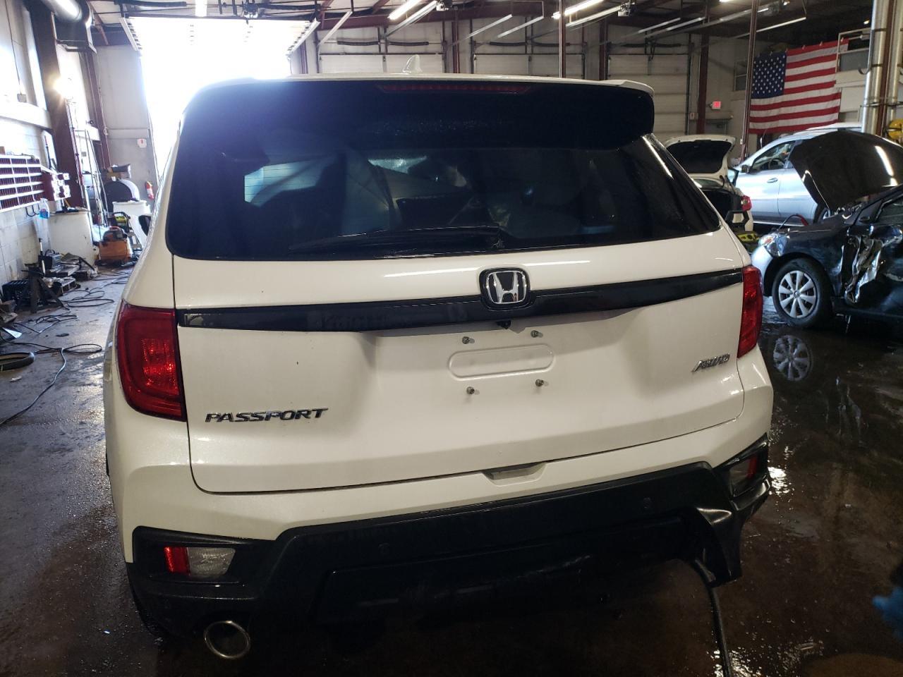 2023 HONDA PASSPORT E - Image 6