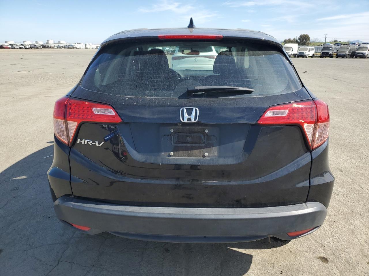2018 HONDA HR-V LX - Image 6