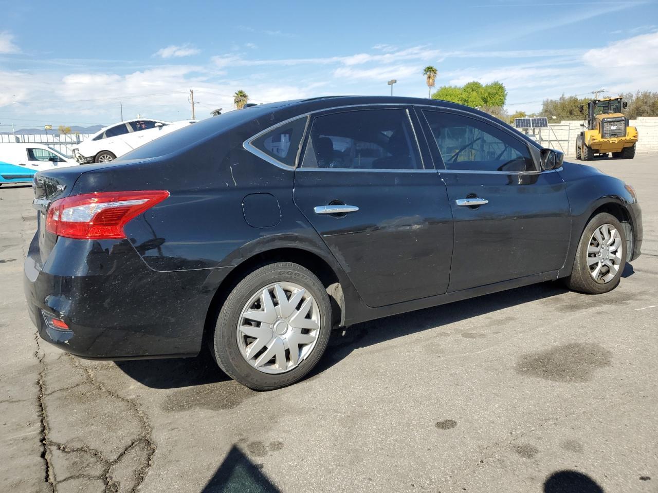 2017 NISSAN SENTRA S - Фото 3