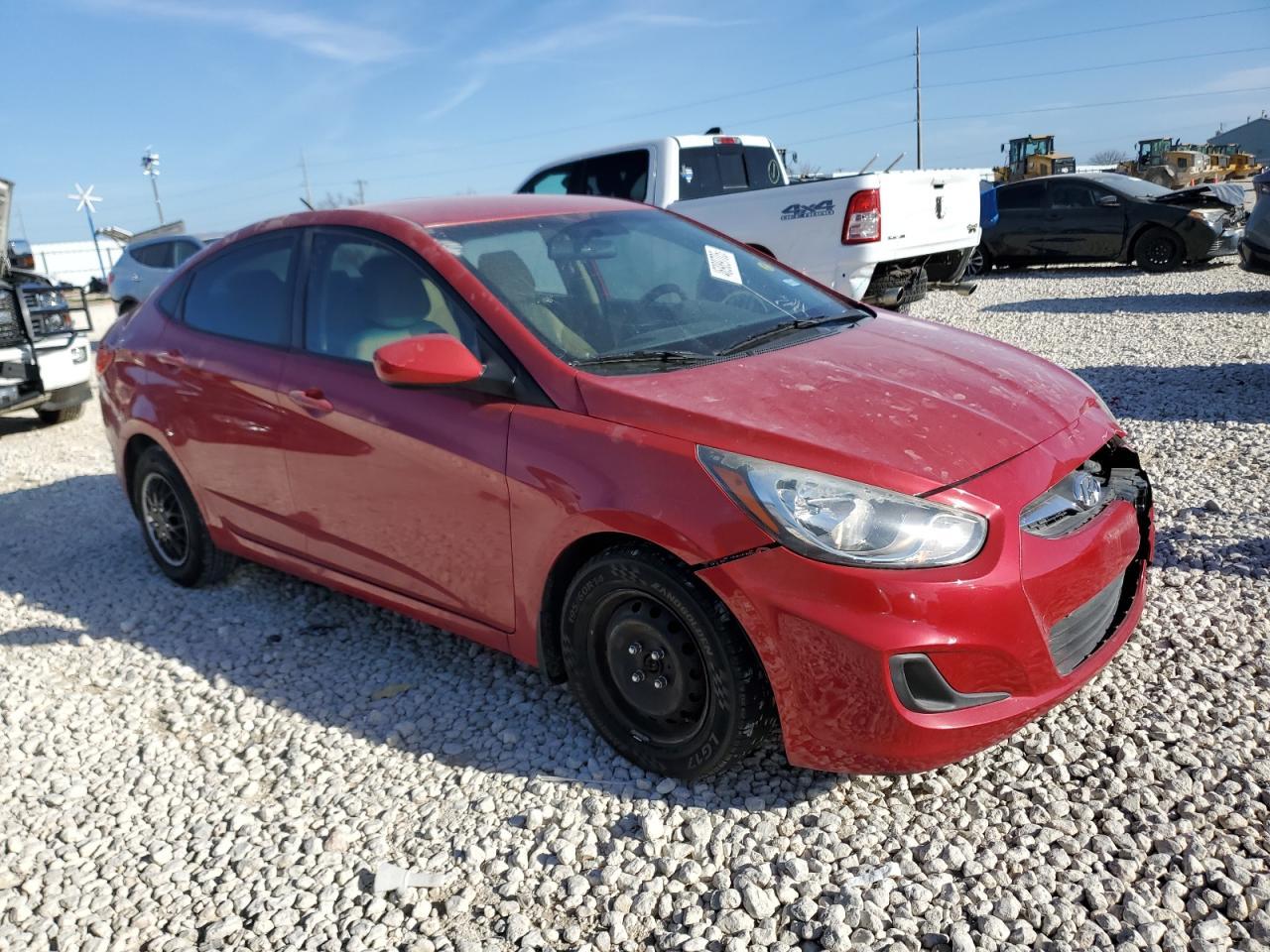 2014 HYUNDAI ACCENT GLS - Image 4