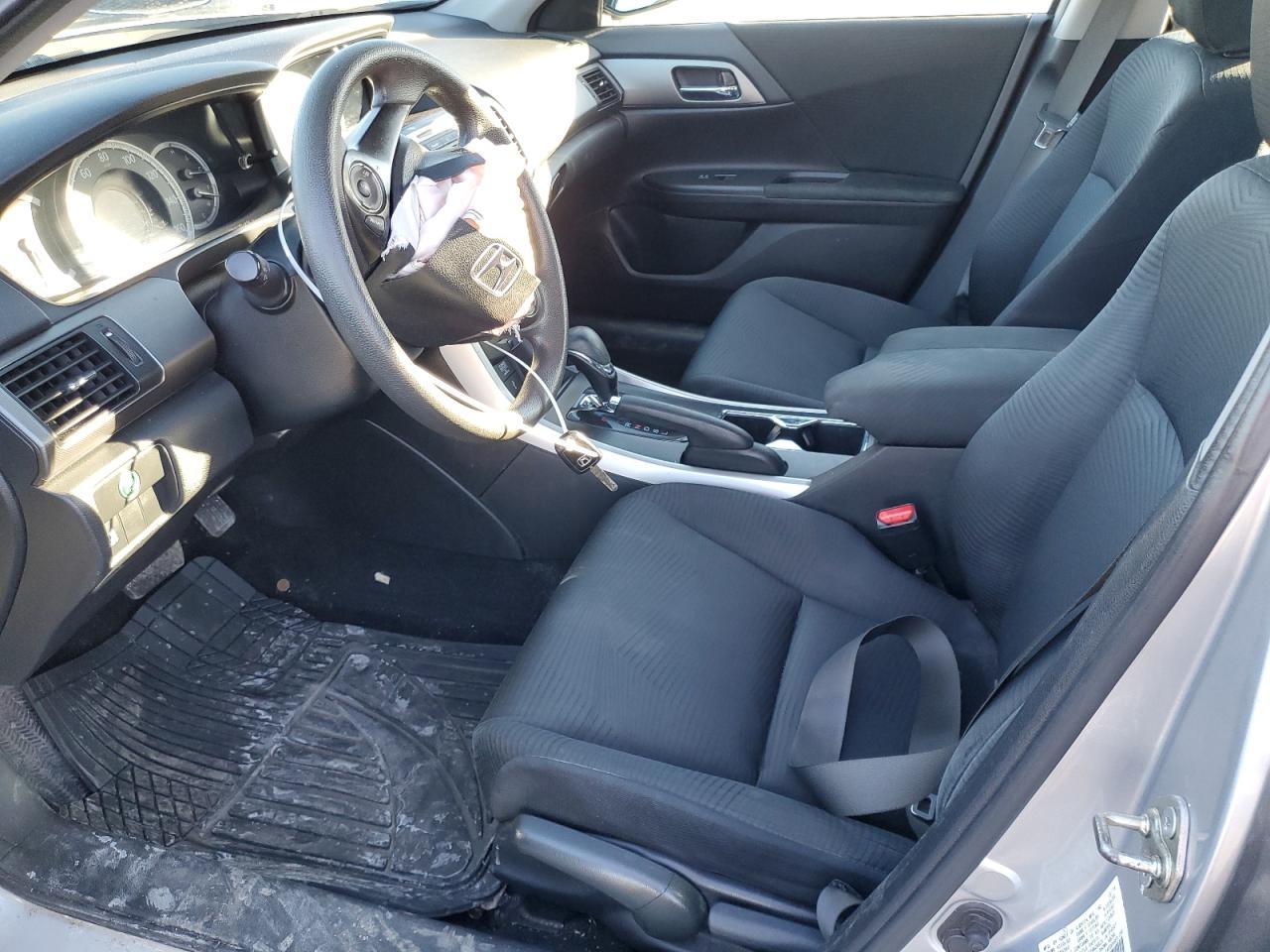 2014 HONDA ACCORD LX - Image 7