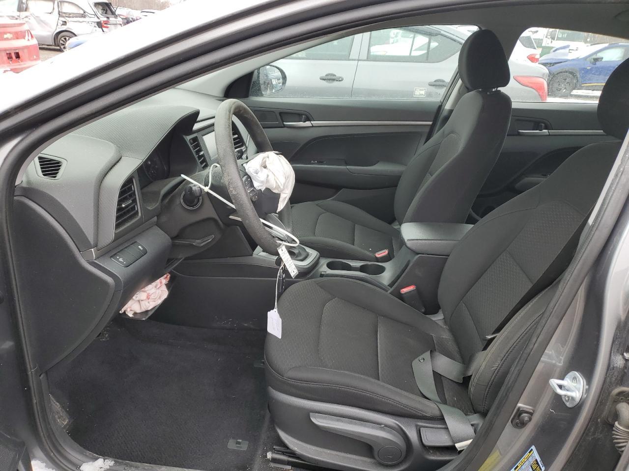 2019 HYUNDAI ELANTRA SE - Фото 7