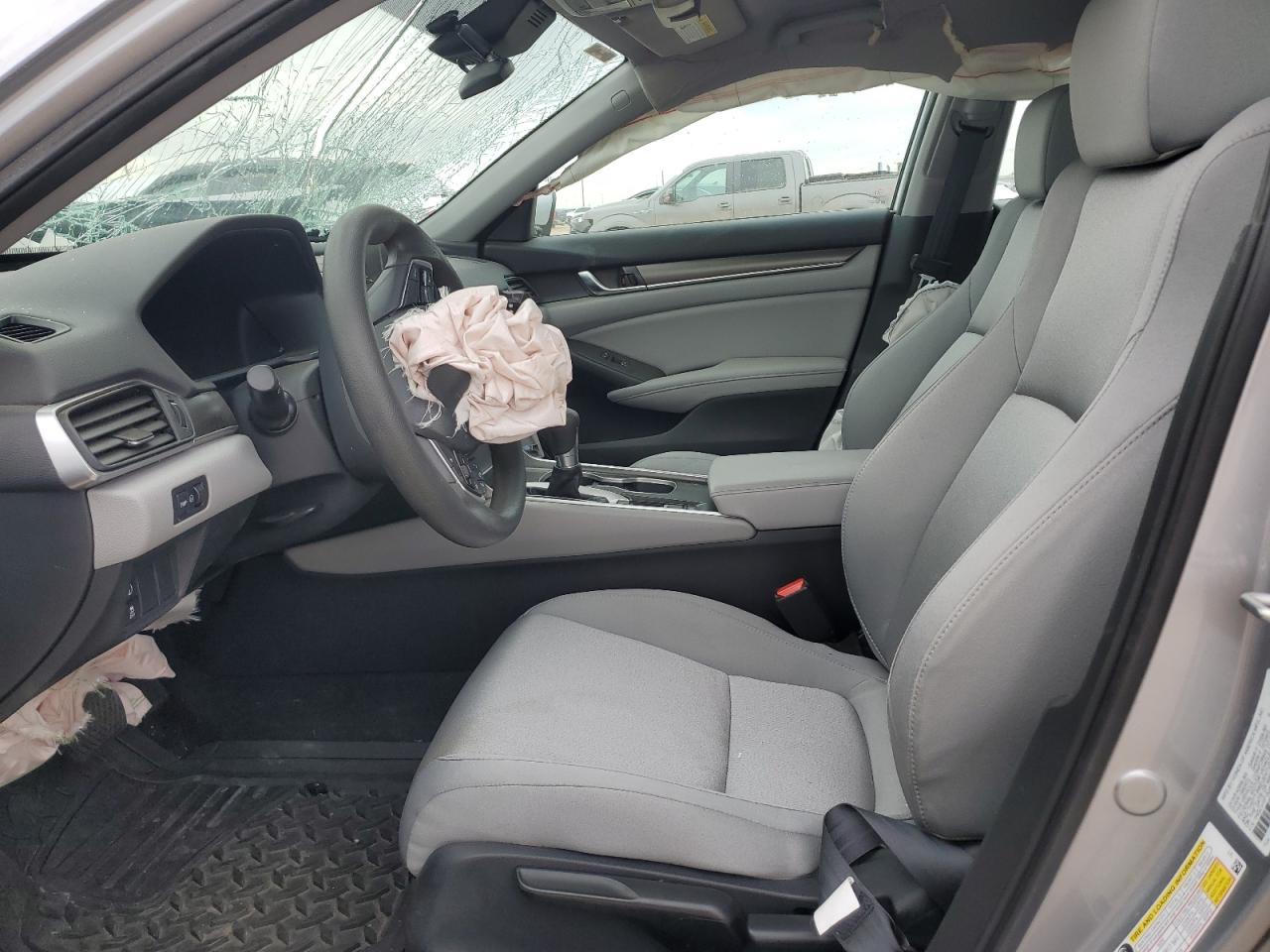 2018 HONDA ACCORD LX - Фото 7