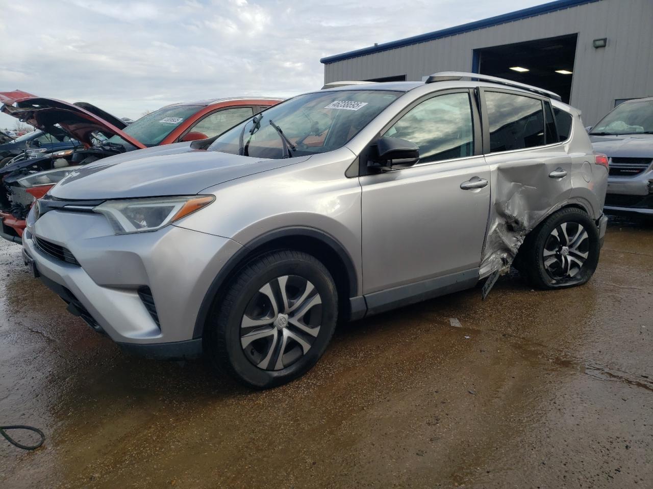 2017 TOYOTA RAV4 LE