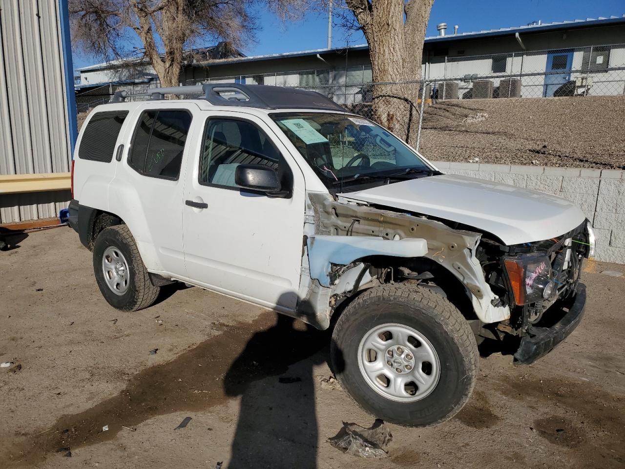 2015 NISSAN XTERRA X - Фото 4