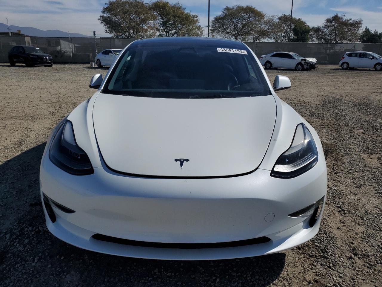 2023 TESLA MODEL 3 - Фото 5
