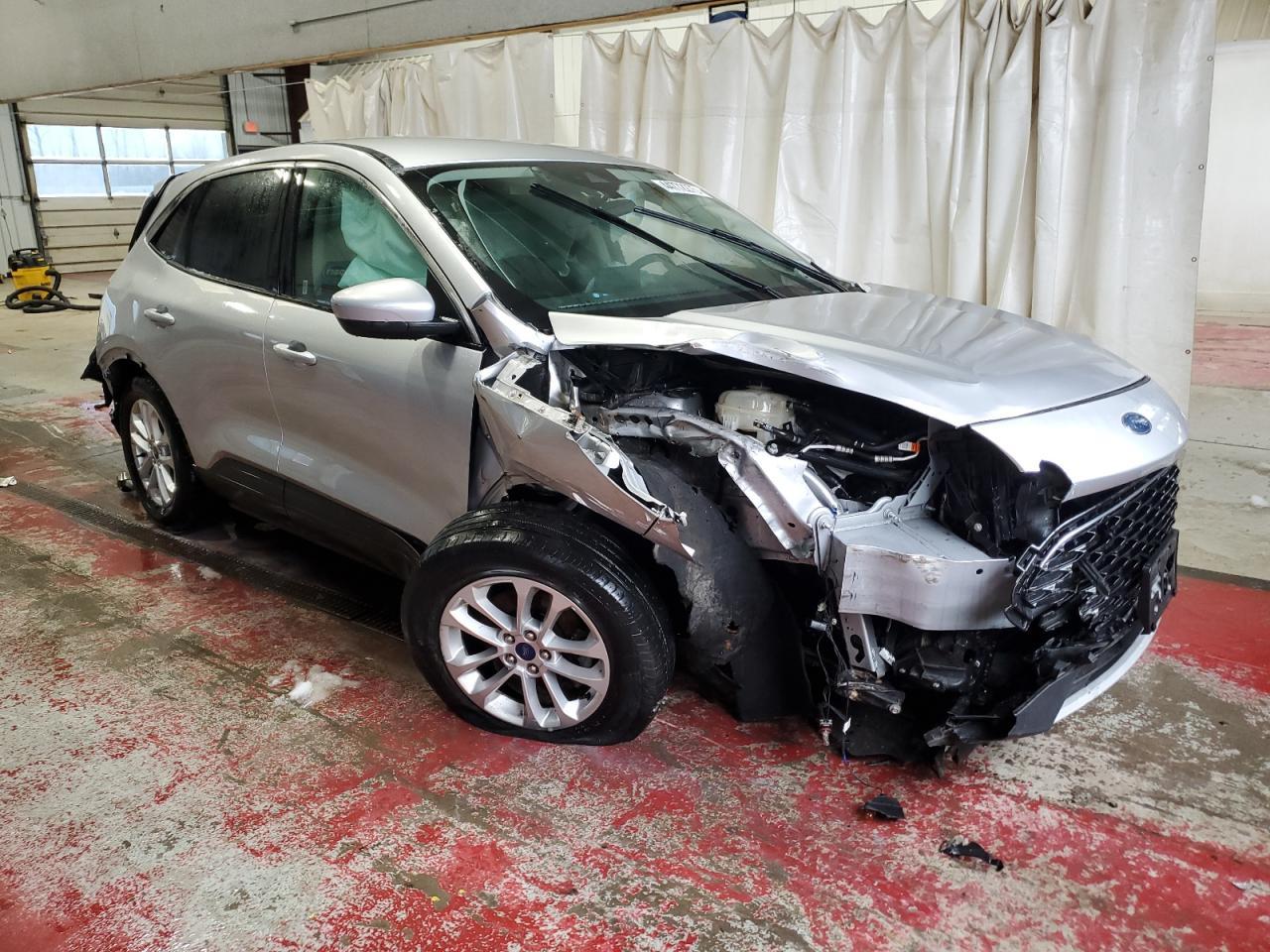 2020 FORD ESCAPE SE - Image 4