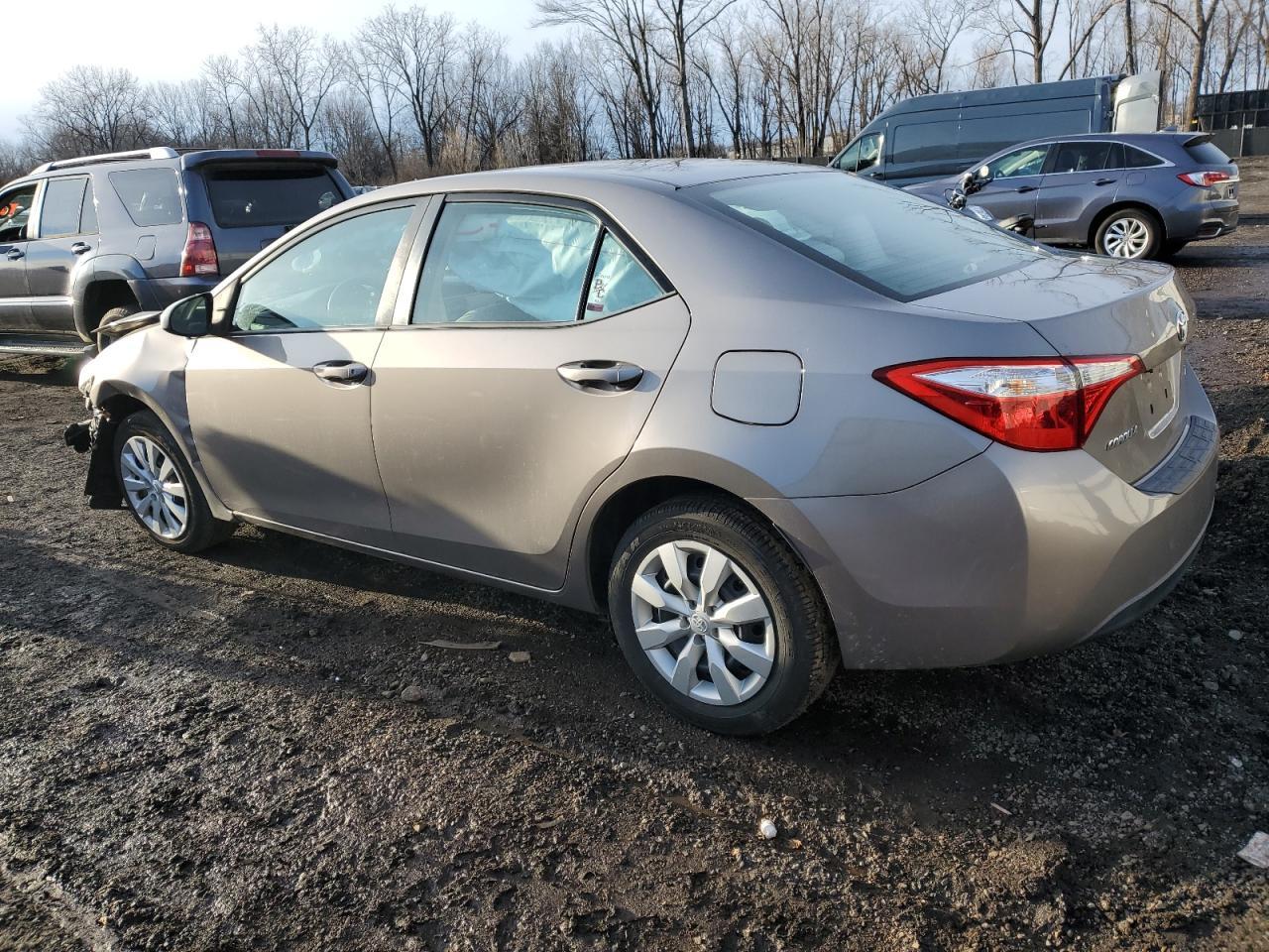 2015 TOYOTA COROLLA L - Фото 2