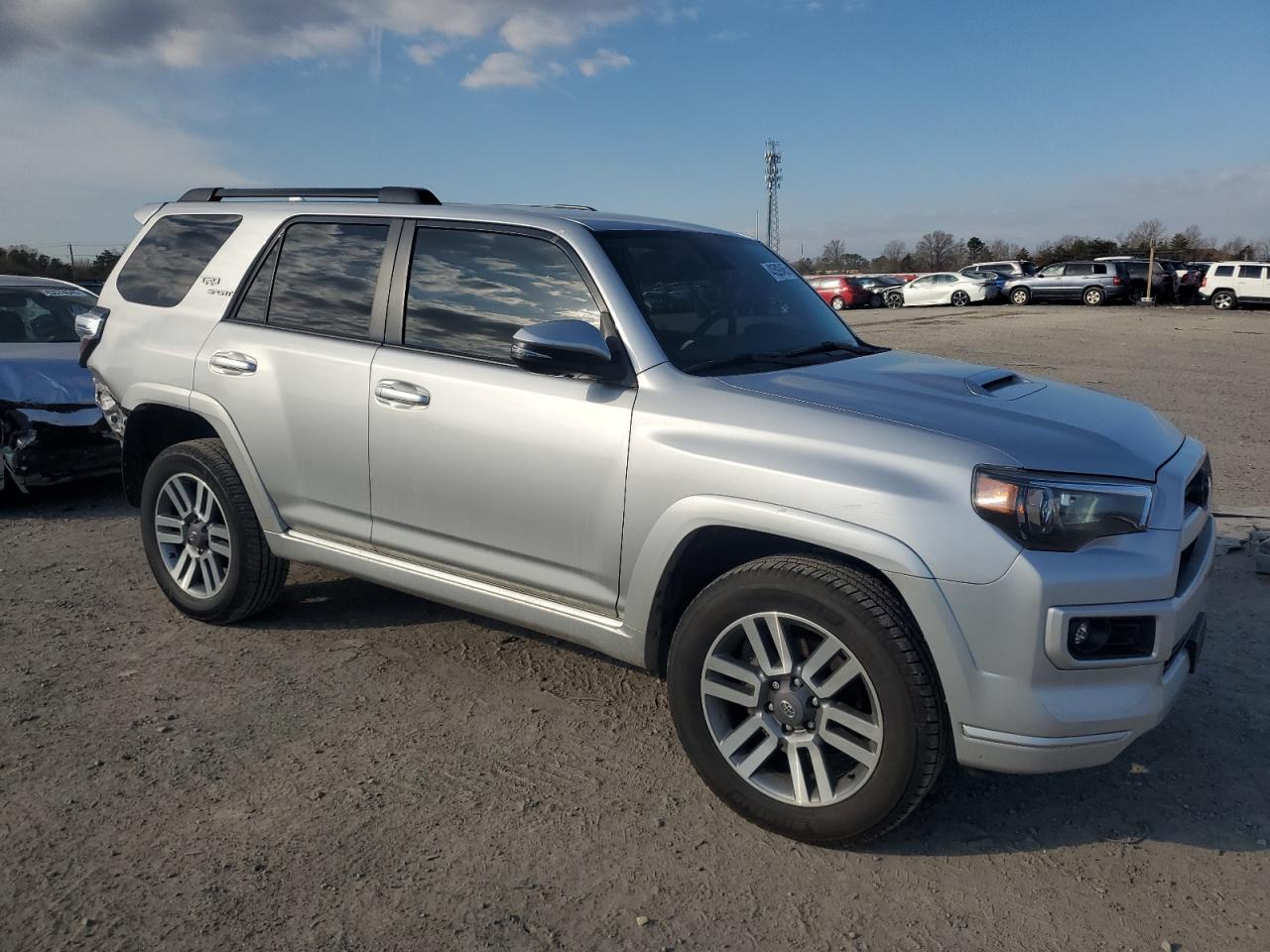2022 TOYOTA 4RUNNER SR - Image 4