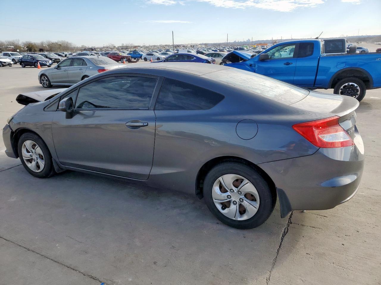 2013 HONDA CIVIC LX - Image 2