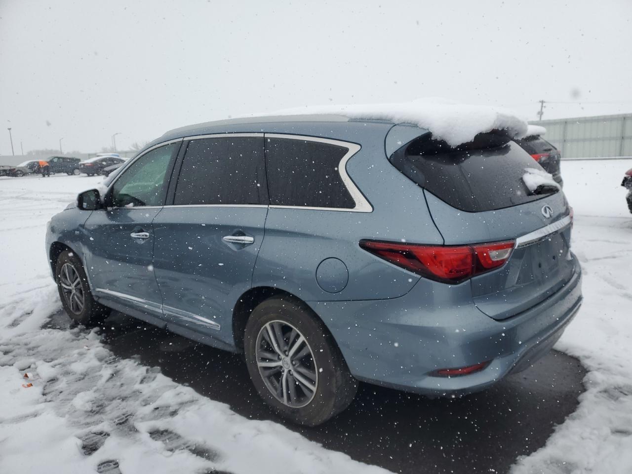 2017 INFINITI QX60 - Фото 2