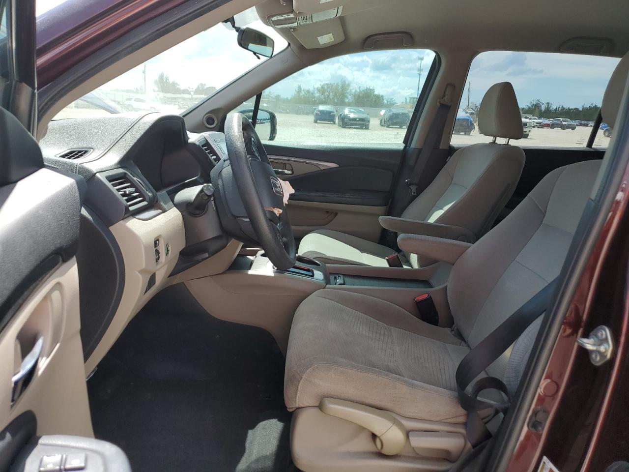 2017 HONDA PILOT LX - Image 7