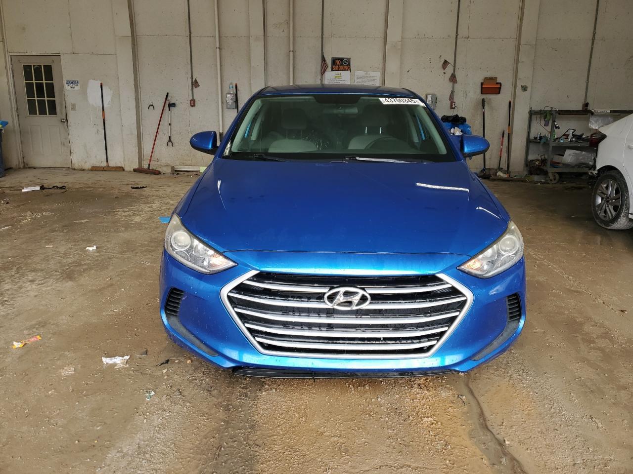2017 HYUNDAI ELANTRA SE - Фото 5