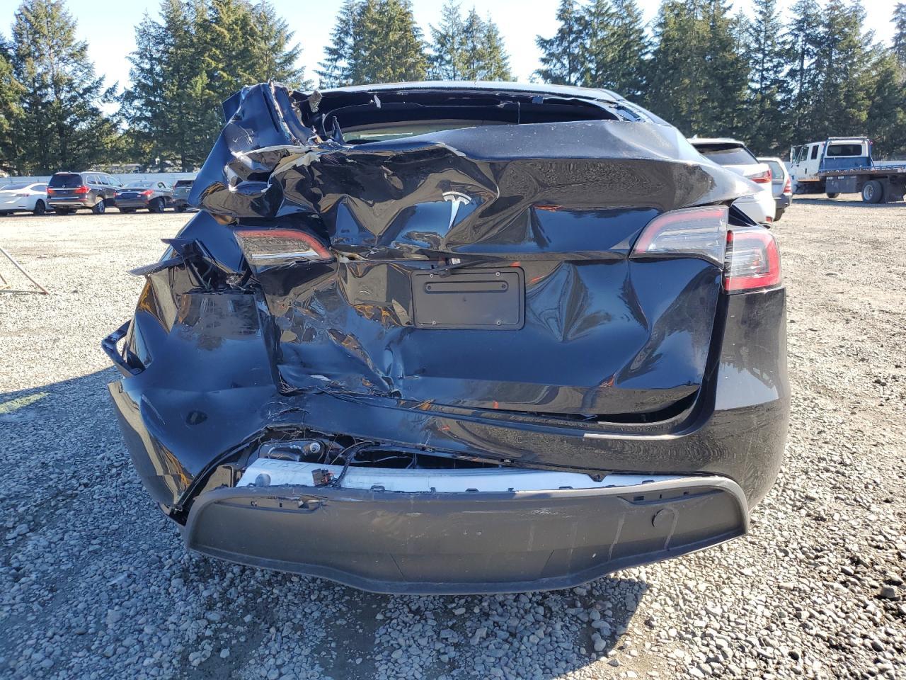 2024 TESLA MODEL Y - Image 6