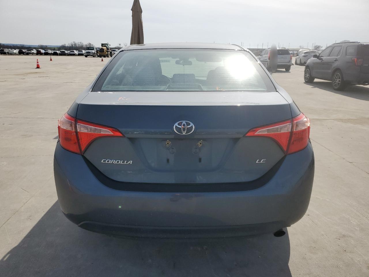 2019 TOYOTA COROLLA L - Image 6