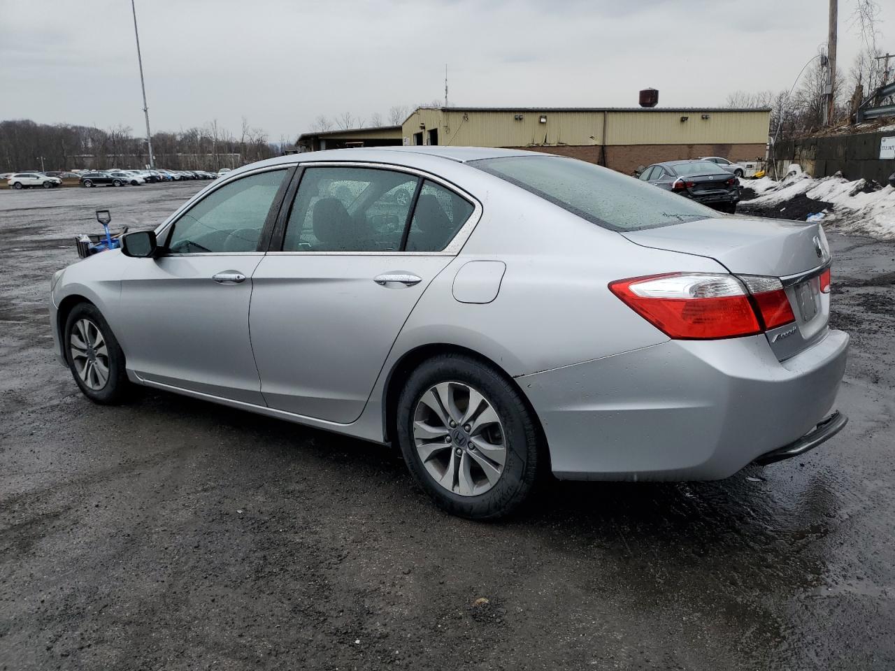 2014 HONDA ACCORD LX - Фото 2