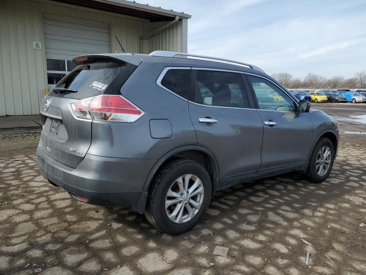 2016 NISSAN ROGUE S - Фото 3