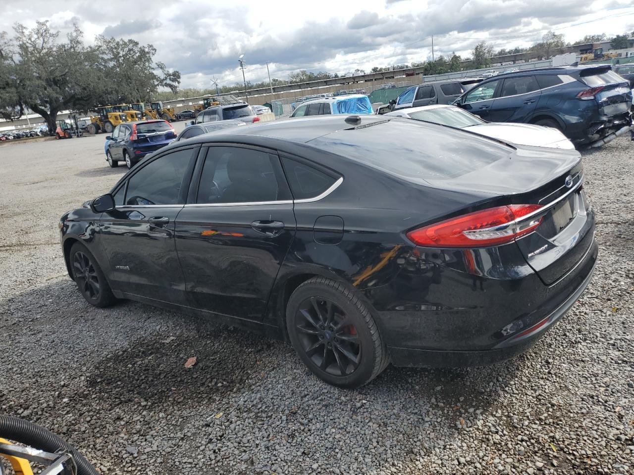 2017 FORD FUSION SE - Фото 2
