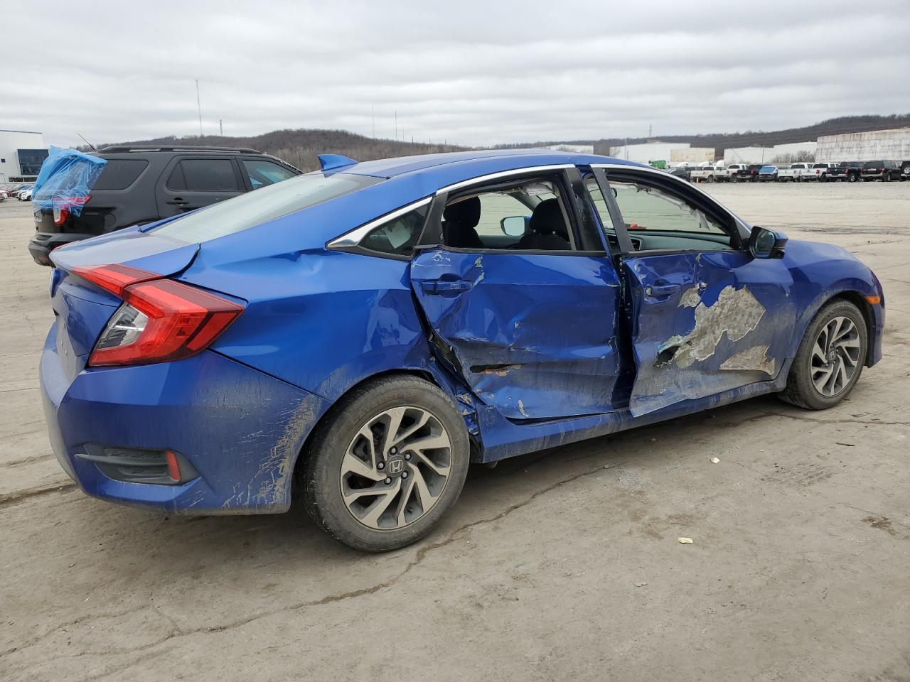 2018 HONDA CIVIC EX - Image 3