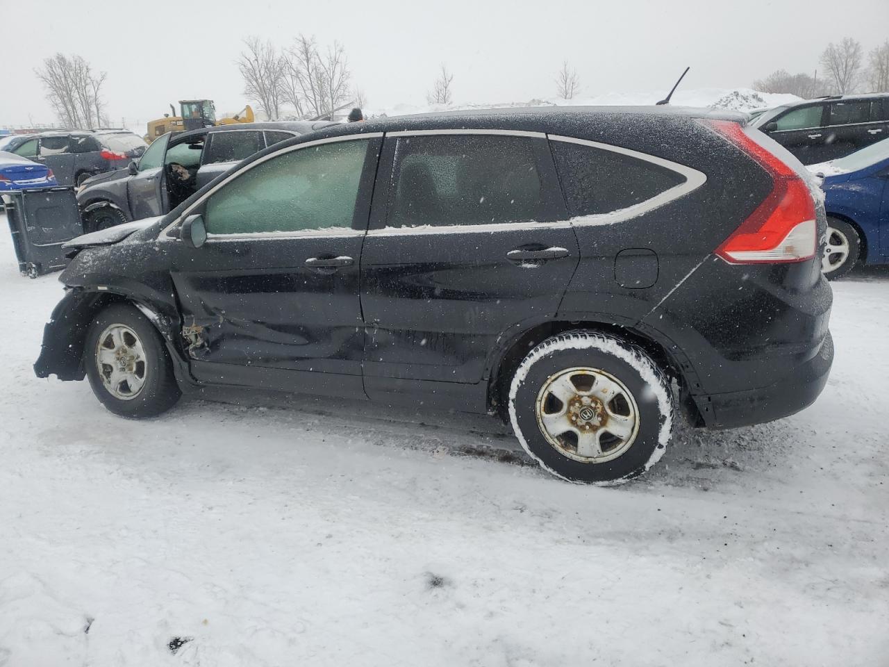 2013 HONDA CR-V LX - Image 2