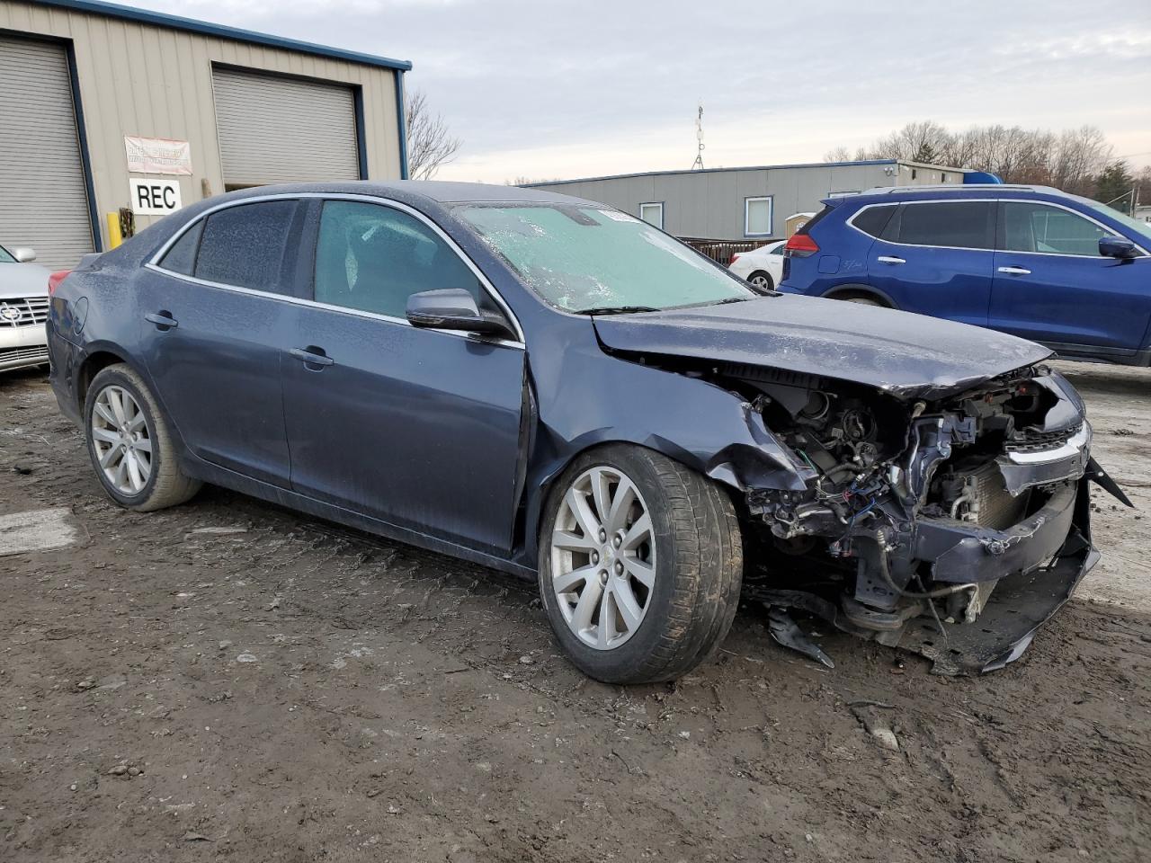 2015 CHEVROLET MALIBU 2LT - Image 4