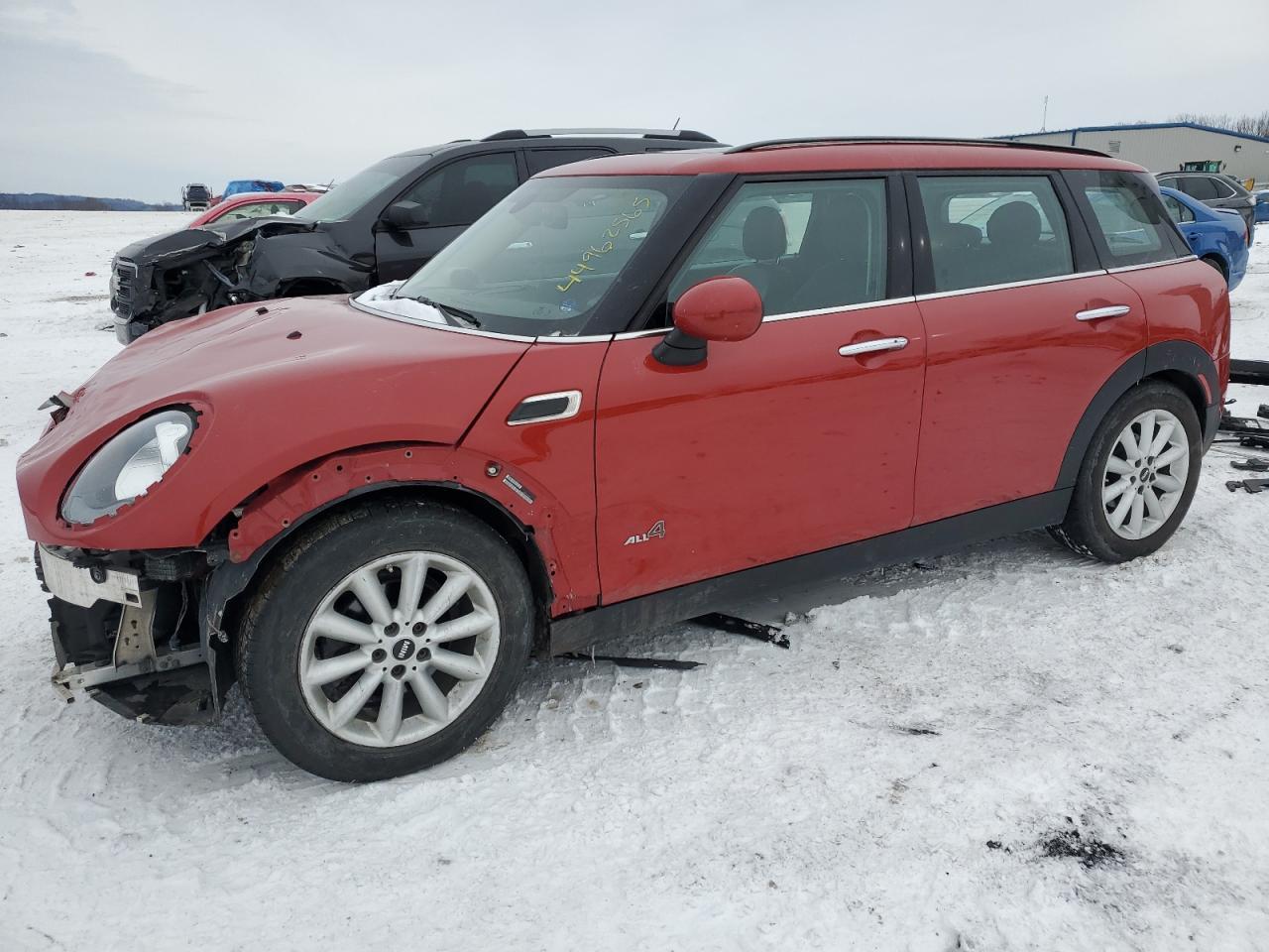 2017 MINI COOPER CLU
