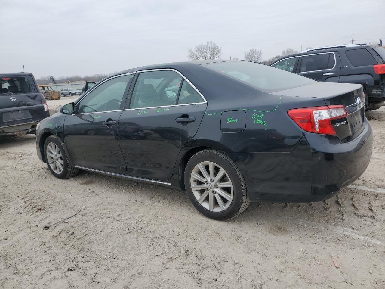 2012 TOYOTA CAMRY BASE - Фото 2